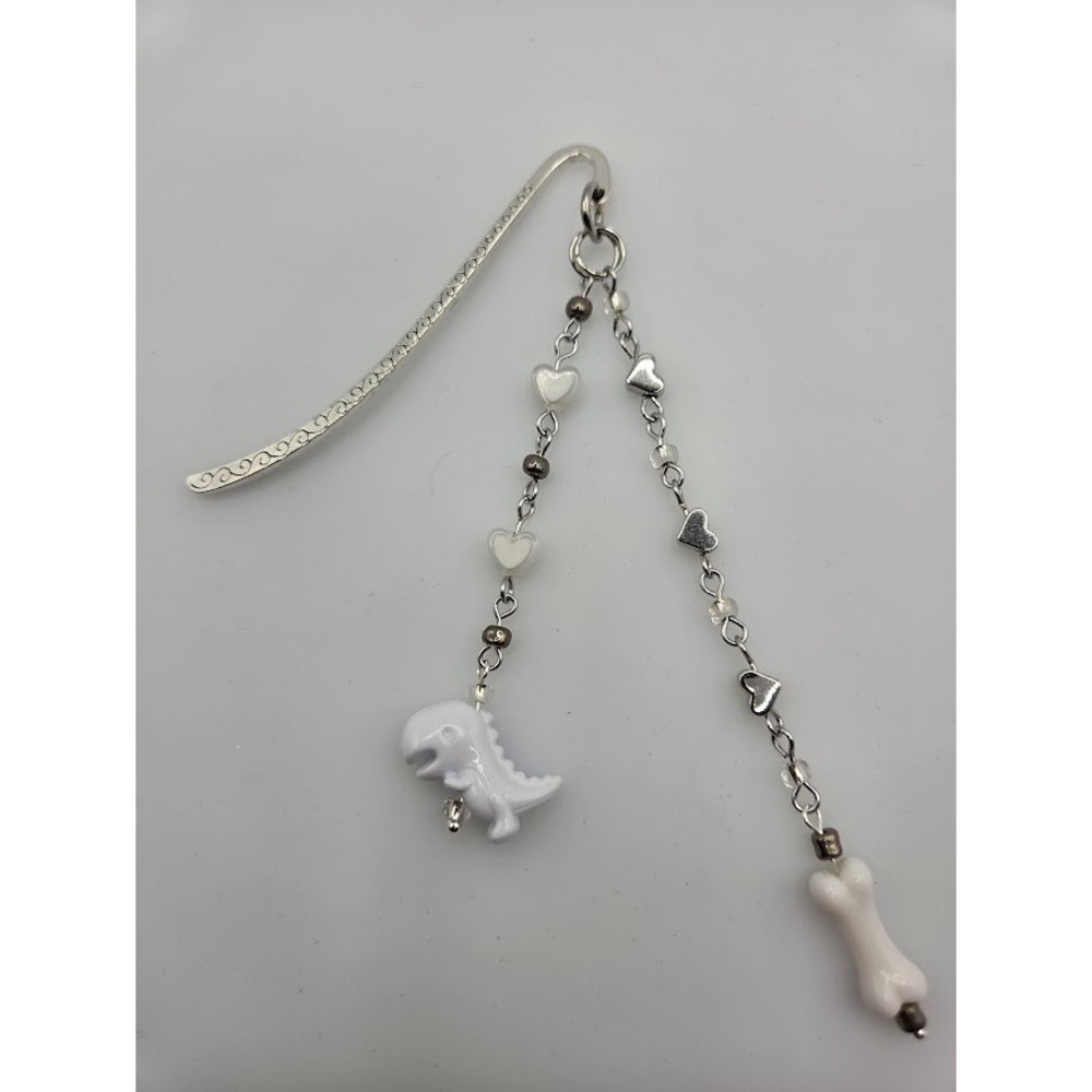 Handmade Bookmark Silver Tone Dinosaur Bone Beaded Chain 5.5"